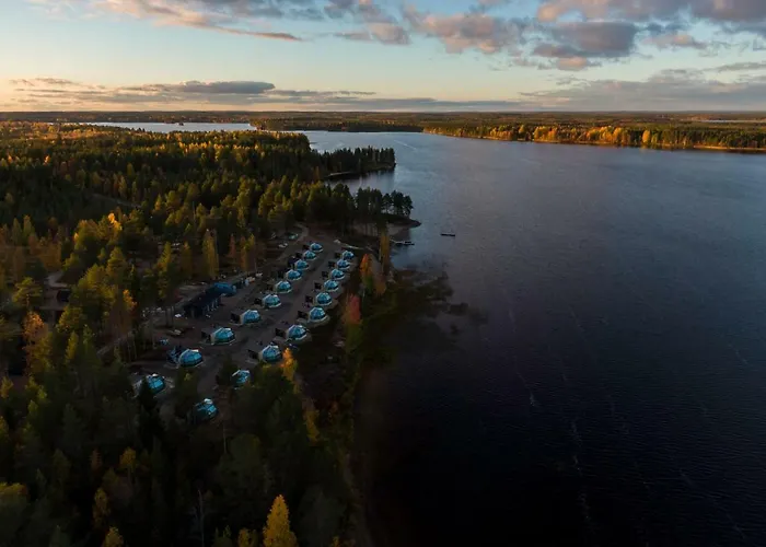 Ranuanjaervi 营地 拉努阿